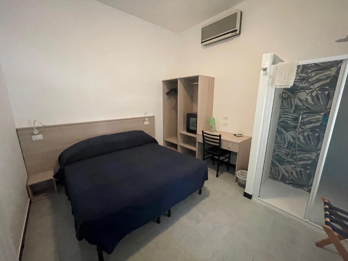 Hotel Deutsche Familien Finale Ligure Exteriér fotografie