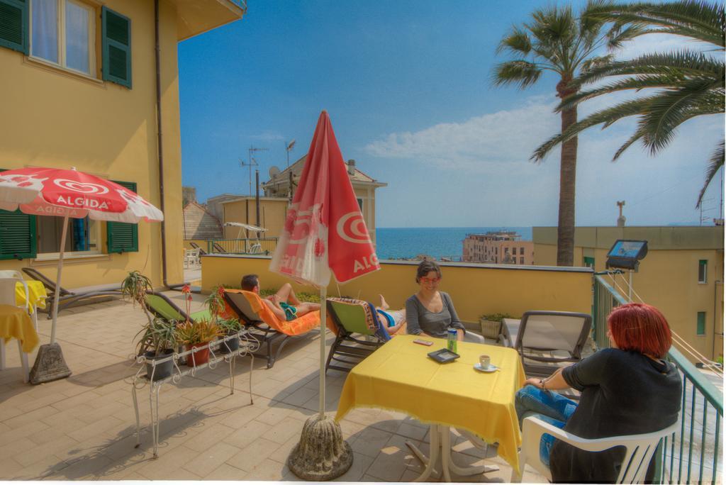 Hotel Deutsche Familien Finale Ligure Exteriér fotografie
