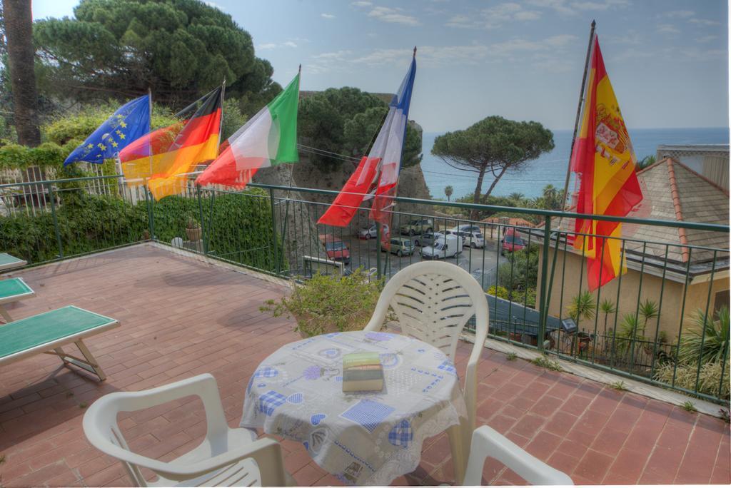 Hotel Deutsche Familien Finale Ligure Exteriér fotografie
